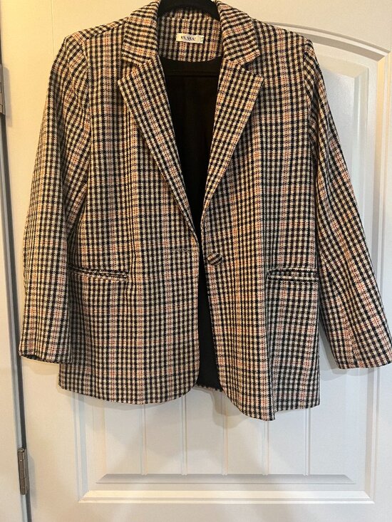 Jackets & Blazers - Women's Parisian Plaid Blazer - Size S/M